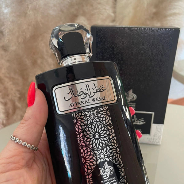 Attar Al Wesal Al Wataniah - inspirado no Jean Poul Male