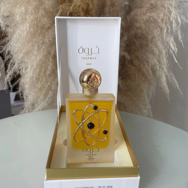 Tharwah Gold de Lattafa Perfumes inpiração Libre Intense