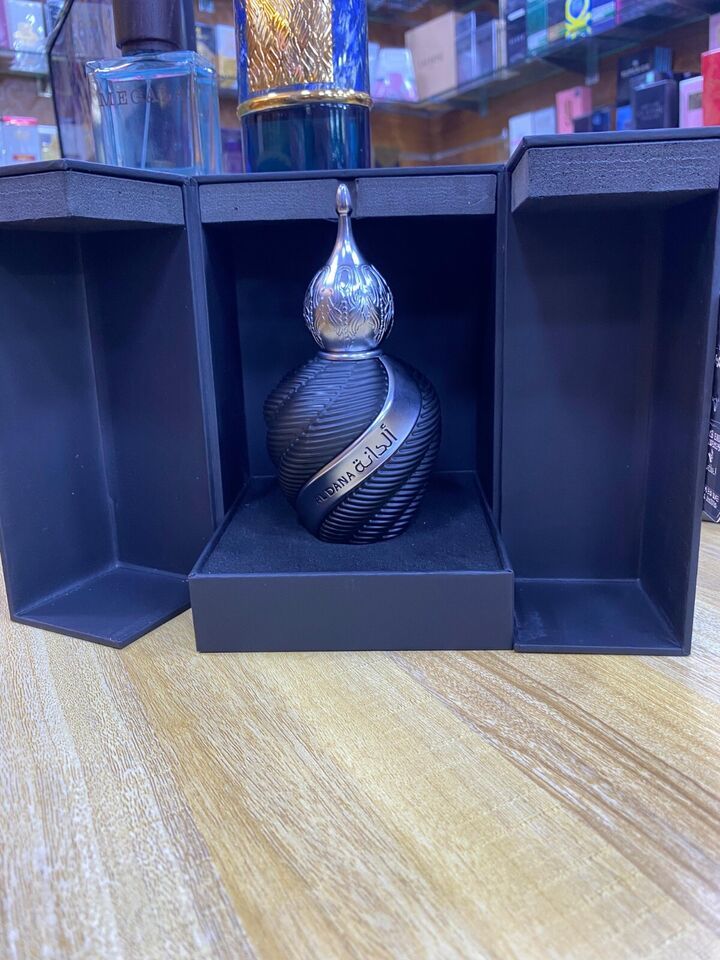 Niche Emarati Al Dana Lattafa - 100 ml eau de parfum